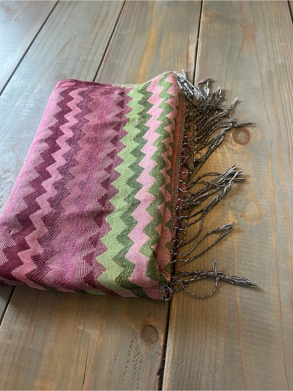 Women’s Chevron Scarf Pink Green Burgundy Zigzag Knit Fringed Wrap